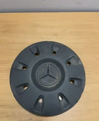 Mercedes-Benz Vito Viano W639 Wheel nut cap/cover A6394010825