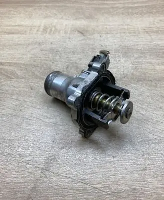Opel Astra H Thermostat D2X015TT