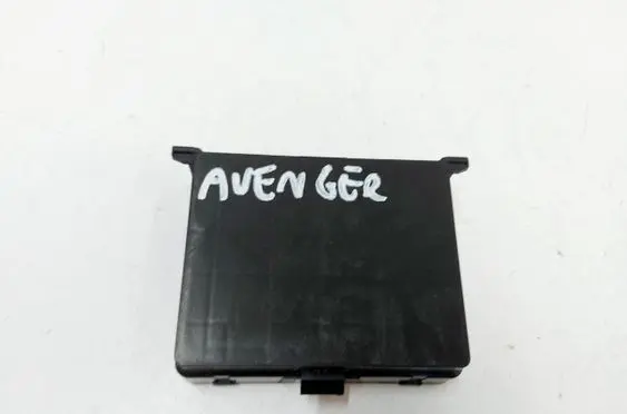 Jeep Avenger Air conditioner control unit module 9848932380