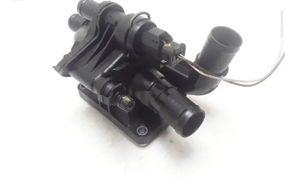 Thermostat/thermostat housing