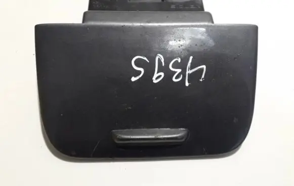 Volvo S70 V70 V70 XC Car ashtray 9158406
