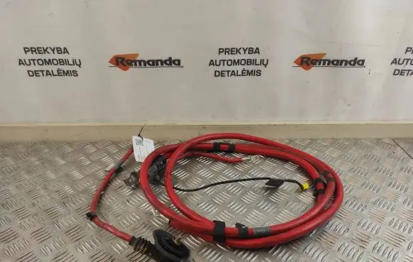 BMW 5 E39 Positive cable (battery) 6907440