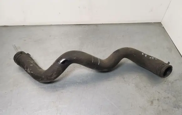 Opel Zafira C Engine coolant pipe/hose 665563897