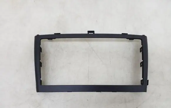 Toyota Avensis T270 Other dashboard part 0519005210