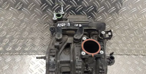 Toyota Aygo AB40 Intake manifold 171200Q050