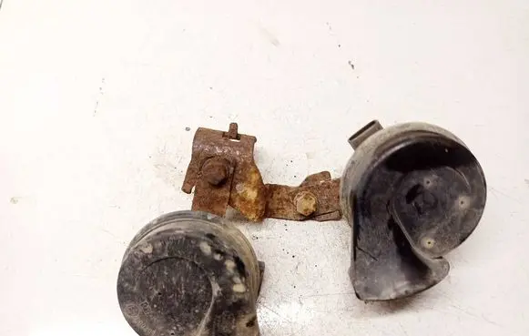 Opel Astra H Horn signal E1000209