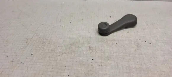 Daewoo Nubira Rear door window winding handle 