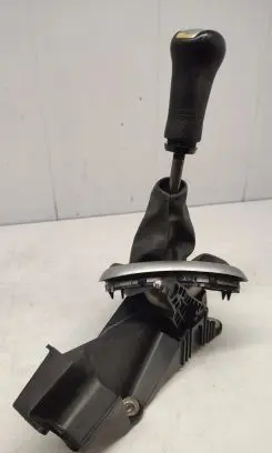 Nissan Qashqai Gear shift switch/knob 60649806