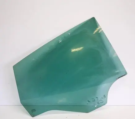 Seat Altea XL Rear door window glass E943R004524