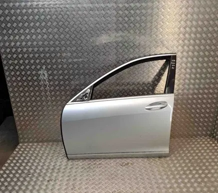 Mercedes-Benz S W221 Front door