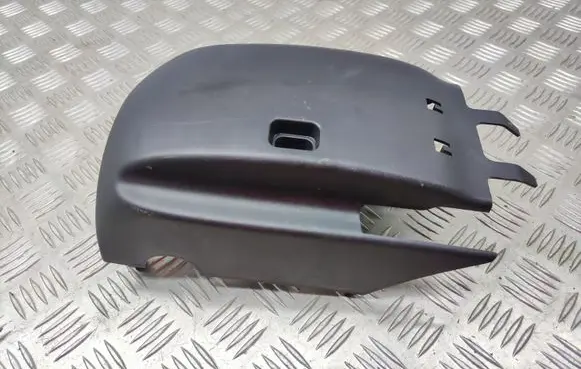 Skoda Octavia Mk3 (5E) Steering wheel trim 5E0858566D
