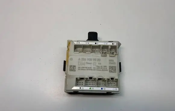 Mercedes-Benz C W206 Door control unit/module A2069009820 A2069022009 A2069019410