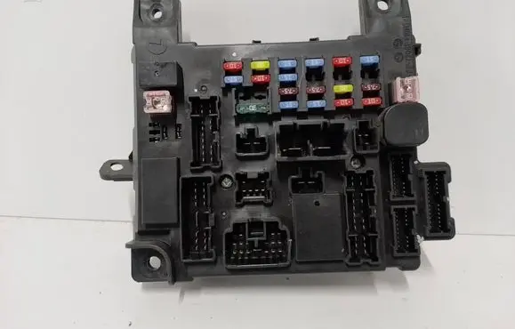 Mitsubishi ASX Fuse module 8637A644