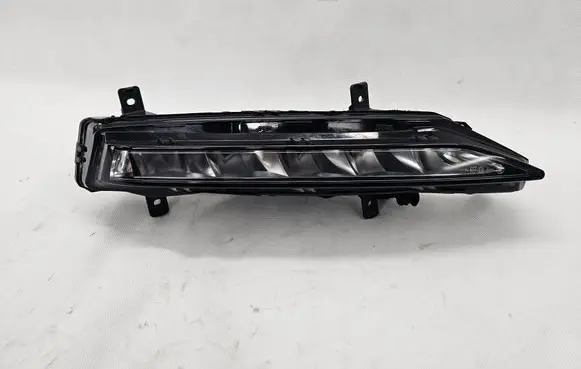 Skoda Superb B8 (3V) Front fog light SPEED3V0941709B 3V0941709B