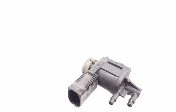 Audi A4 S4 B7 8E 8H Turbo solenoid valve 1J0906283C