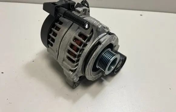 BMW X2 U10 Generator/alternator 5A504F9 9895651