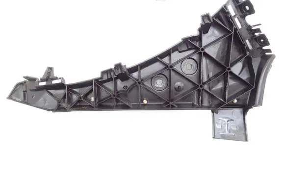Audi Q7 4L Front bumper mounting bracket 4L0807284