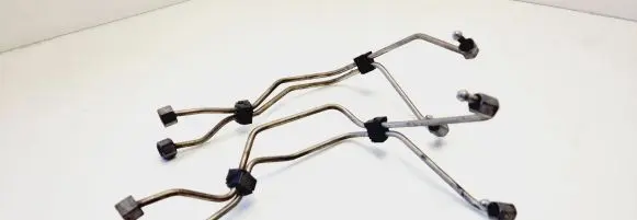 Peugeot 307 Fuel injector supply line/pipe 