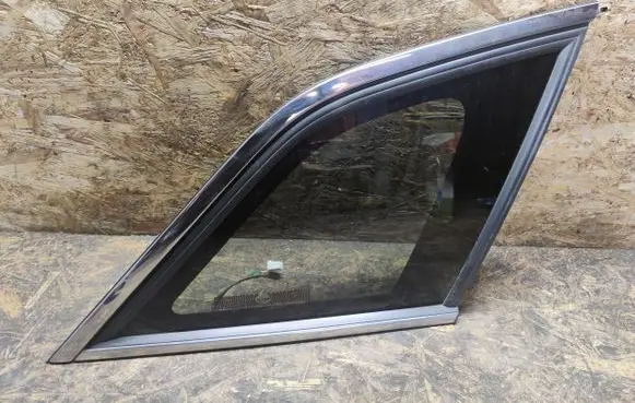 Opel Antara Rear side window 96660069