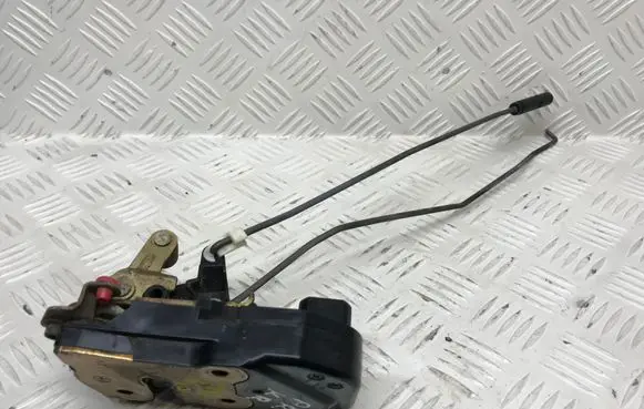 Jeep Grand Cherokee (WK) Front door lock