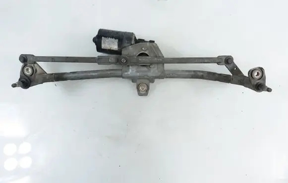 Front wiper linkage