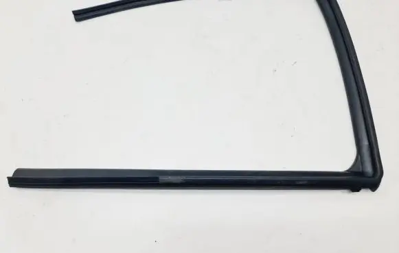 Toyota Yaris Cross Rubber seal rear door 68142K2010
