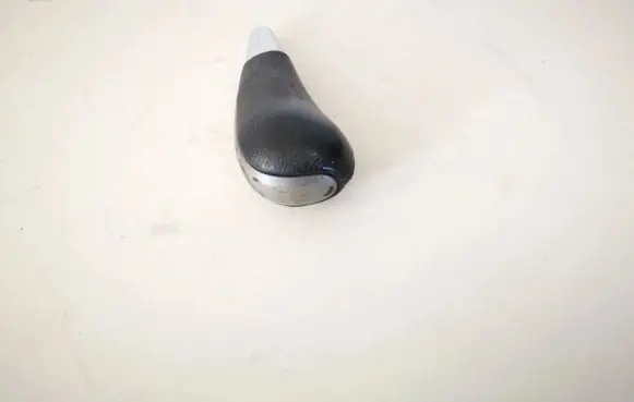 Hyundai ix 55 Gear lever shifter trim leather/knob