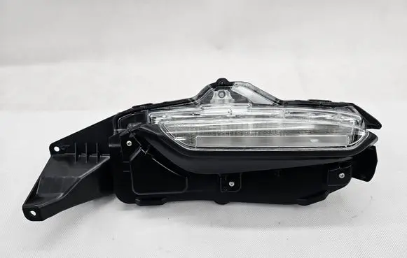 Toyota Yaris Cross LED Daytime headlight SPEED190613