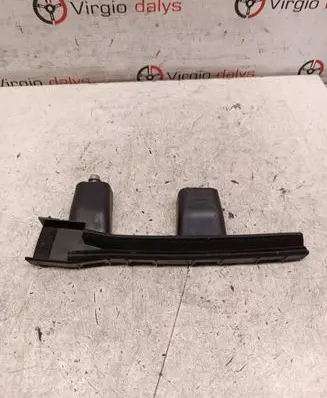 Chevrolet Cruze II Front door windshield rail 13463465