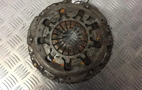 Ford Mondeo MK II Pressure plate 