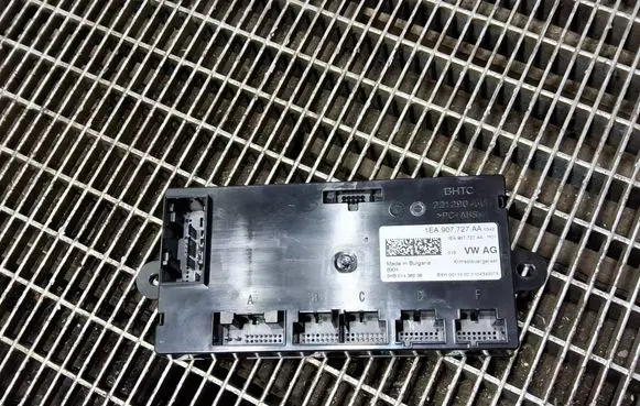 Volkswagen ID.3 Air conditioning/heating control unit 1EA907727AA