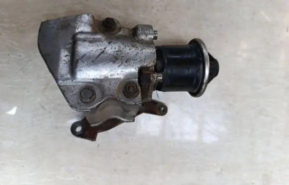 Honda Accord EGR valve 389565