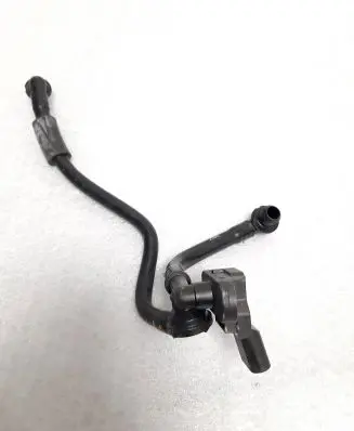 Porsche Macan (95B) Turbo system vacuum part 95b611931j 95B614934J
