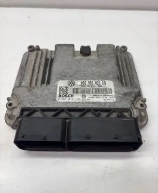 Volkswagen Touran I Engine control unit/module 03G906021KB 1039S14551 0281013195
