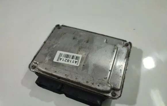 Volkswagen Bora Engine control unit/module 038906012K