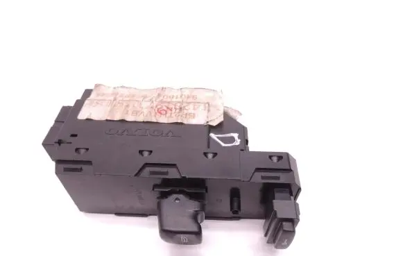 Volvo S60 Electric window control switch 30739981 D118