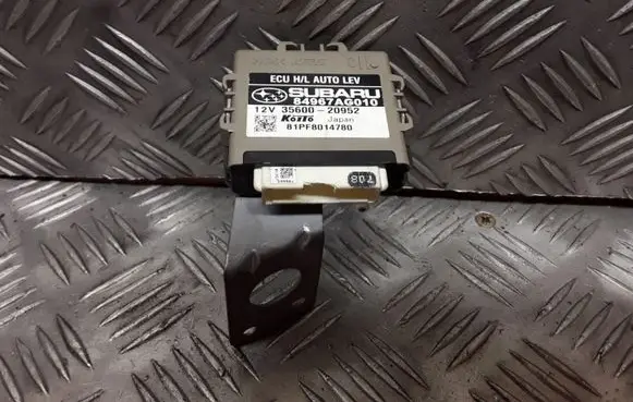 Subaru Outback Light module LCM 84967AG010 3560020952
