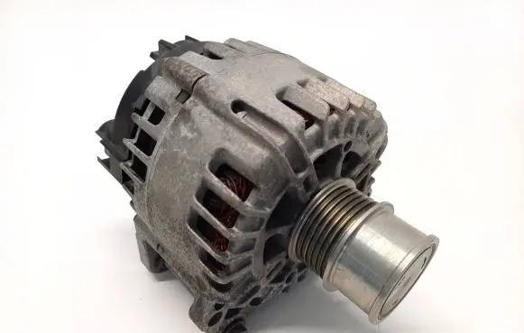 Audi A1 Generator/alternator 05E903026Q