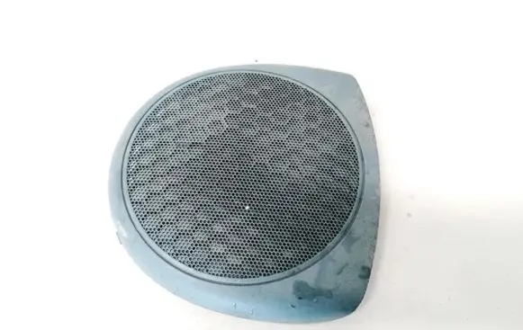 Side speaker trim/cover
