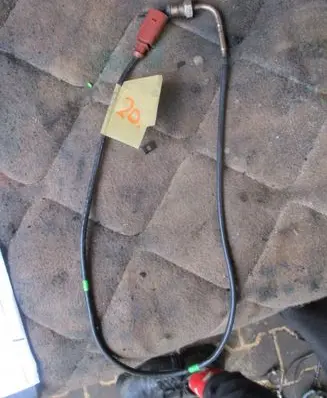 Volkswagen PASSAT B8 Lambda probe sensor 04l