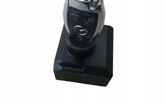 Mercedes-Benz CLA C117 X117 W117 Ignition lock A2469054702