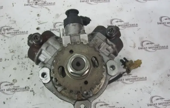 Fuel injection high pressure pump