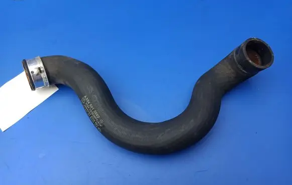 Mercedes-Benz C W204 Engine coolant pipe/hose A2045013082 DBL6254123038PCA1P YAP4594207ZGS001