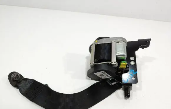 KIA Optima Rear seatbelt 89820-D4700WK