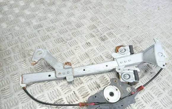 Ford Fiesta Front window lifting mechanism without motor