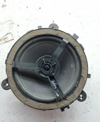 Volvo XC90 Front door speaker 30797138