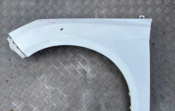 Ford Focus Fender