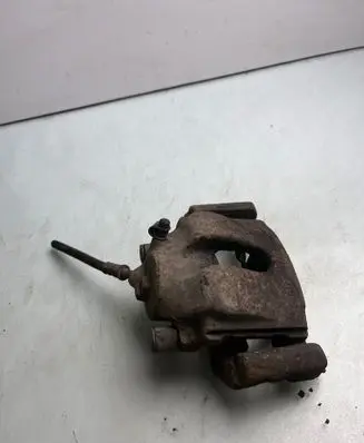BMW 3 E46 Front brake caliper 72727