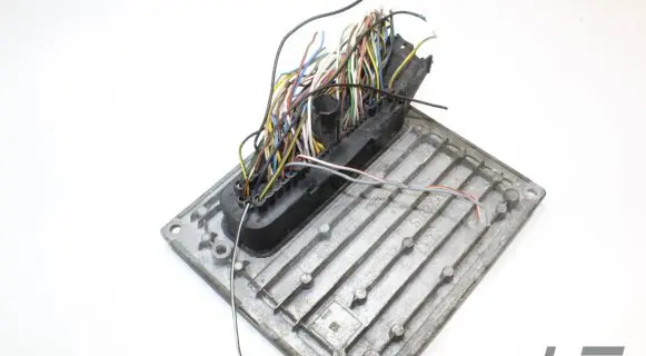 Ford Fiesta Engine control unit/module 4S6112A650LA