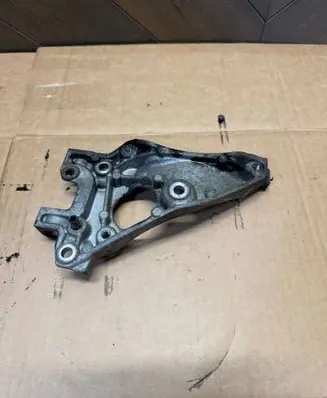 Peugeot 308 other engine part 